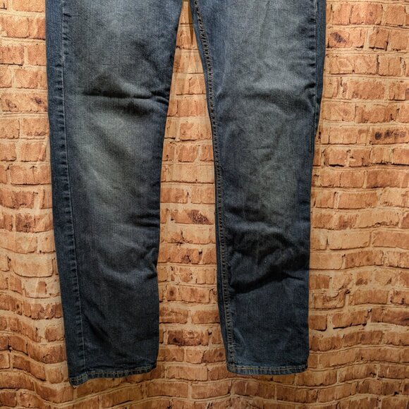 Levi's 514 Classic Blue Denim Jeans Size W32 L32 - Picture 2 of 15